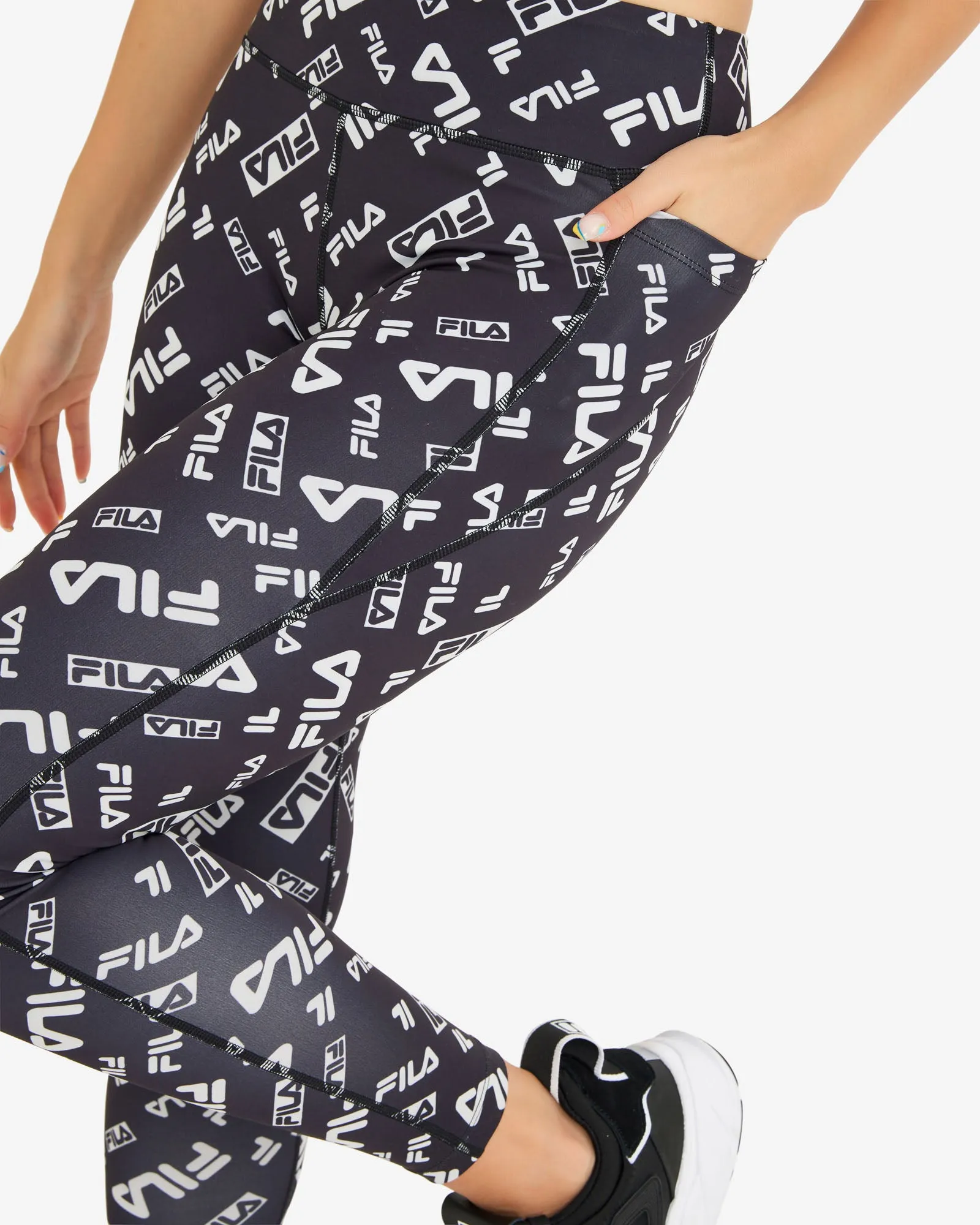 Alessa Tight -FILA