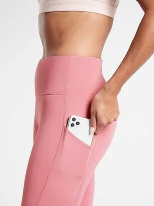 Athleta Ultimate Stash Pocket Capri - Pink Size L. MSP$89