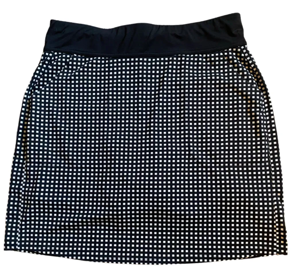 Belyn Key Black & White Check Pull-on Golf Skort Size S  MSP$114