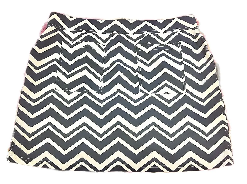 Belyn Key Navy & White Chevron Golf Skort Size XXL. MSP$116