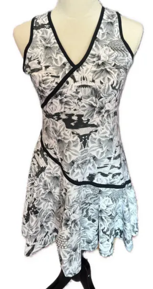 Eleven By Venus William Floral Tennis Dress Size M MSP$108