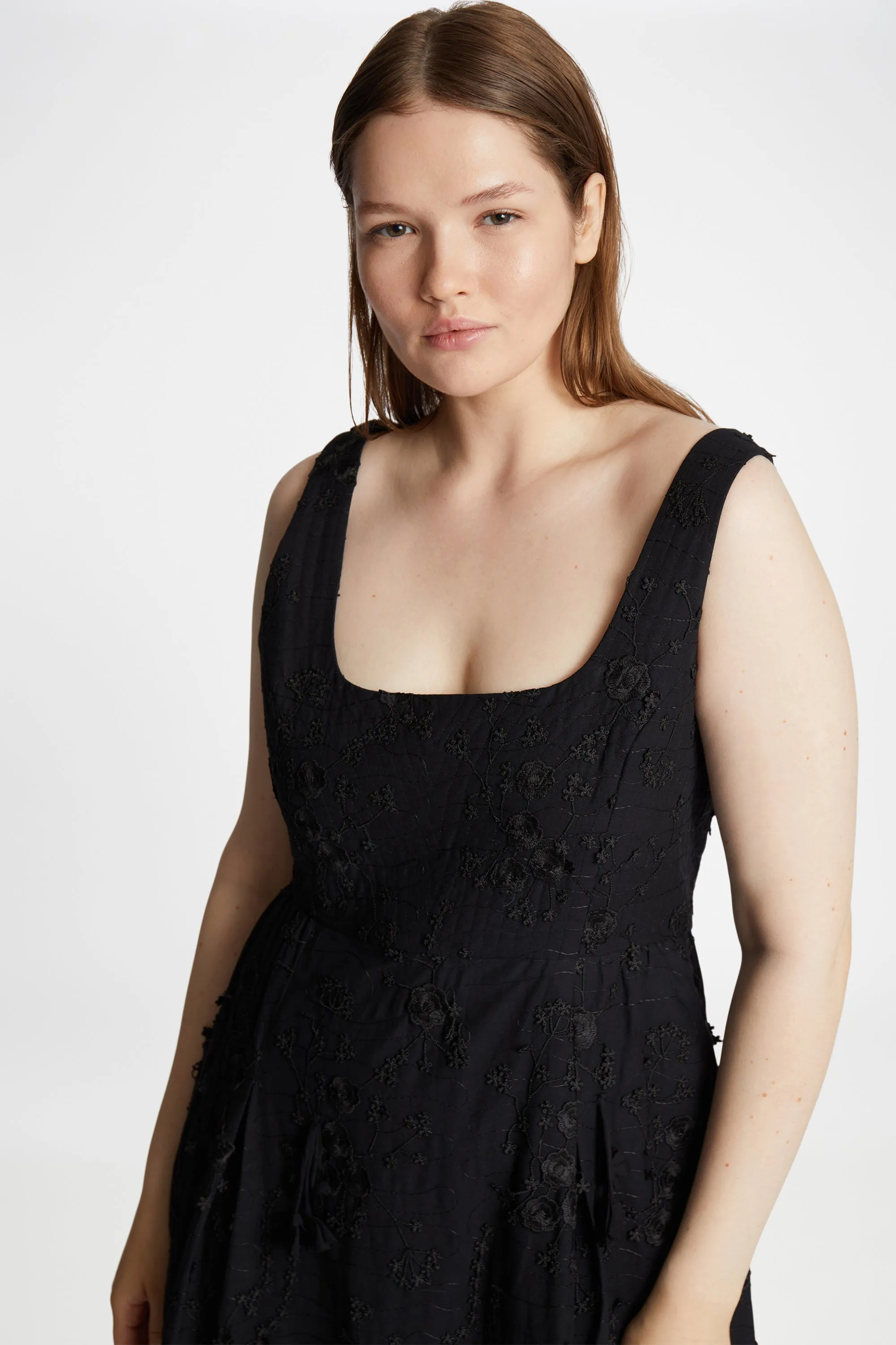 FRONIA - BLACK Munthe
