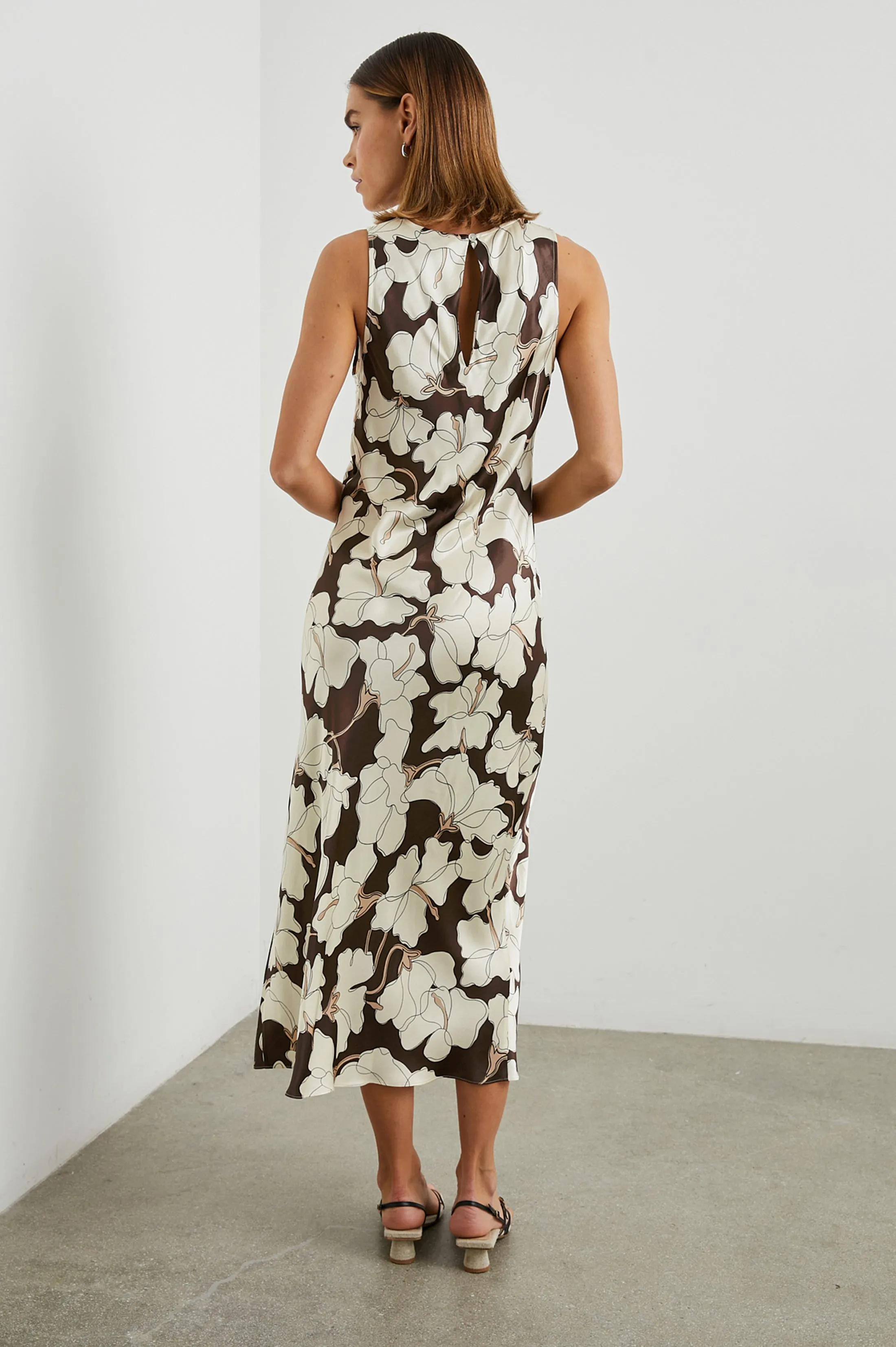 GABRIELLA DRESS - MOCHA FLORAL Rails