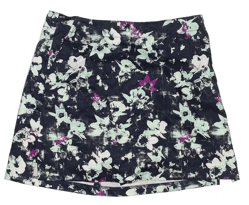 Lady Hagen Navy Floral Skort Size 6. MSP$55