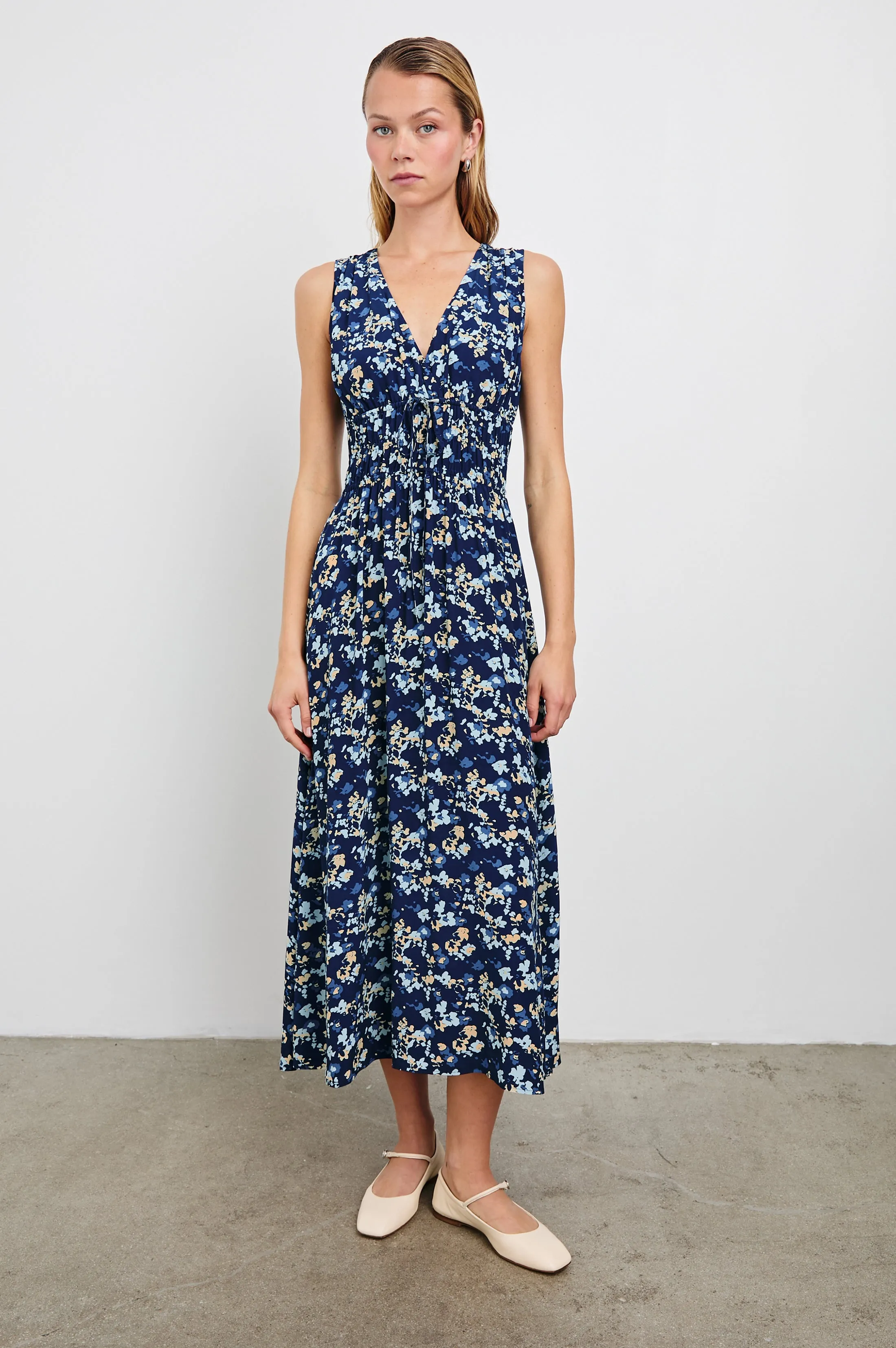 LILITH DRESS - NAVY FLORA Rails