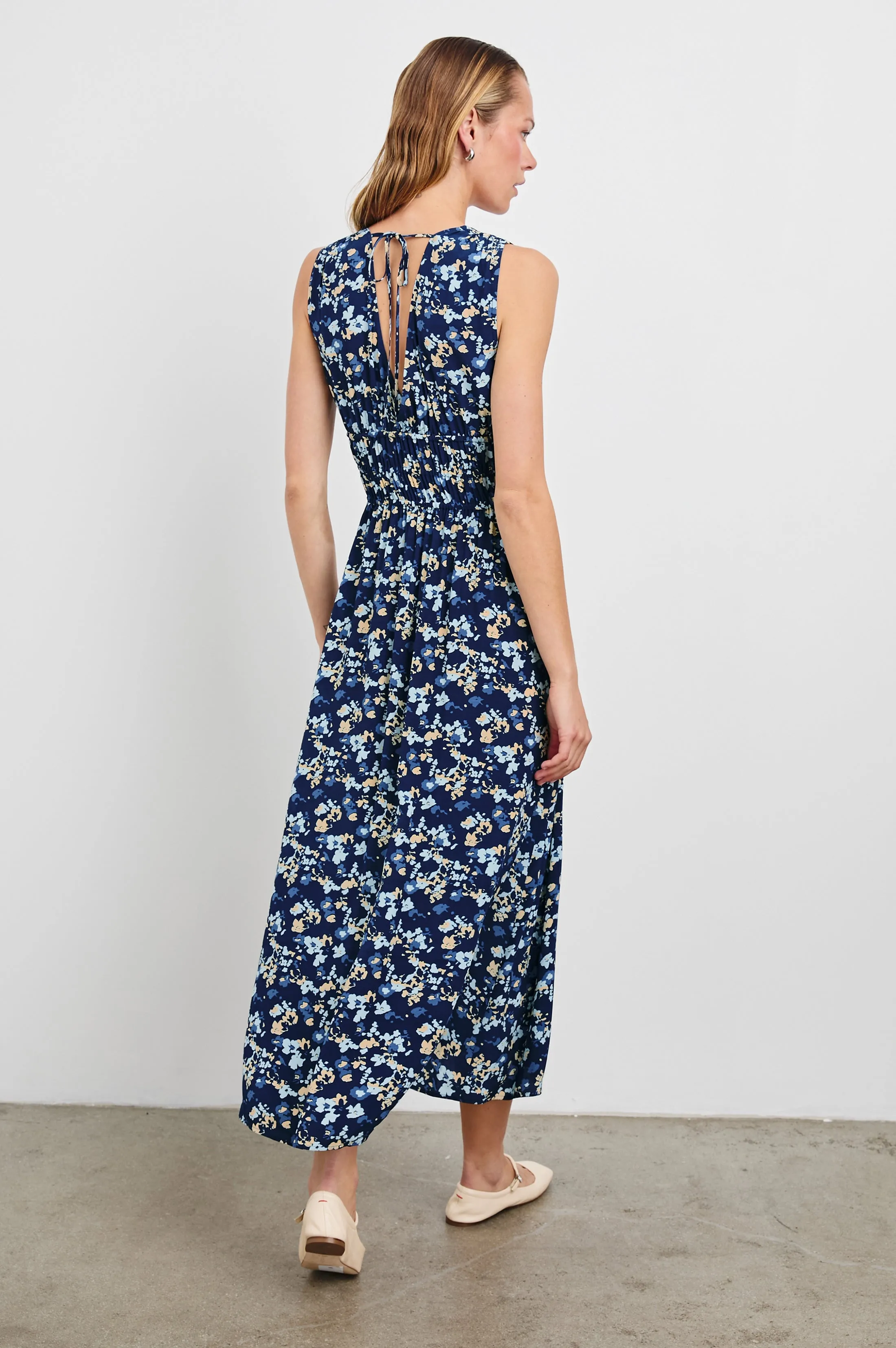 LILITH DRESS - NAVY FLORA Rails