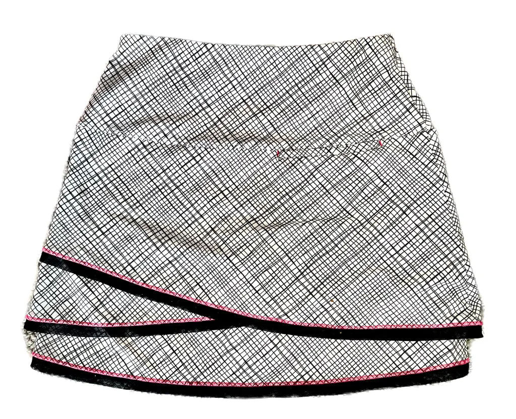 Lucky in Love White & Black Cross Hatch Layered Golf Skort Size S MSP$96