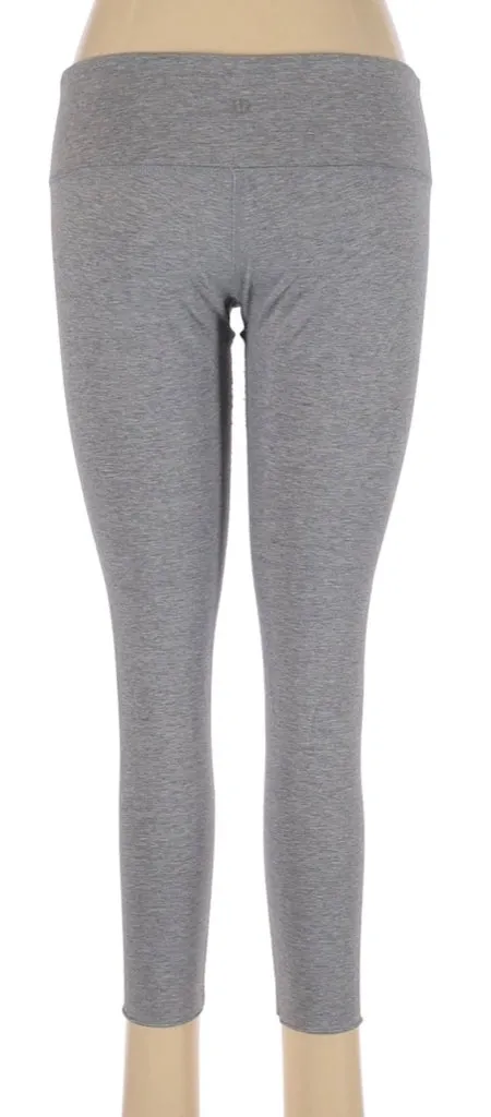 Lululemon Heather Light Gray Capri Leggings Size 6 MSP$69