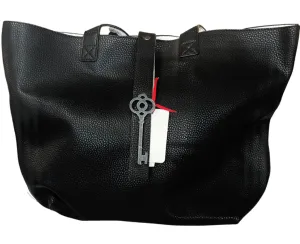 New Belyn Key Black Tote