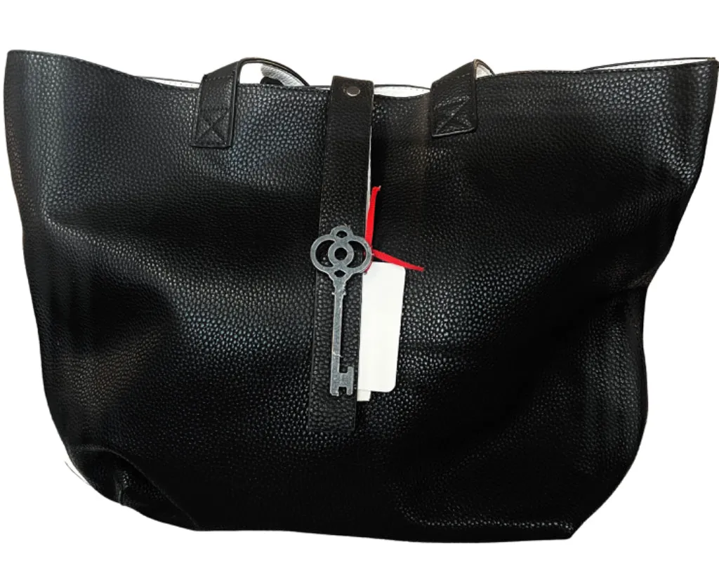 New Belyn Key Black Tote