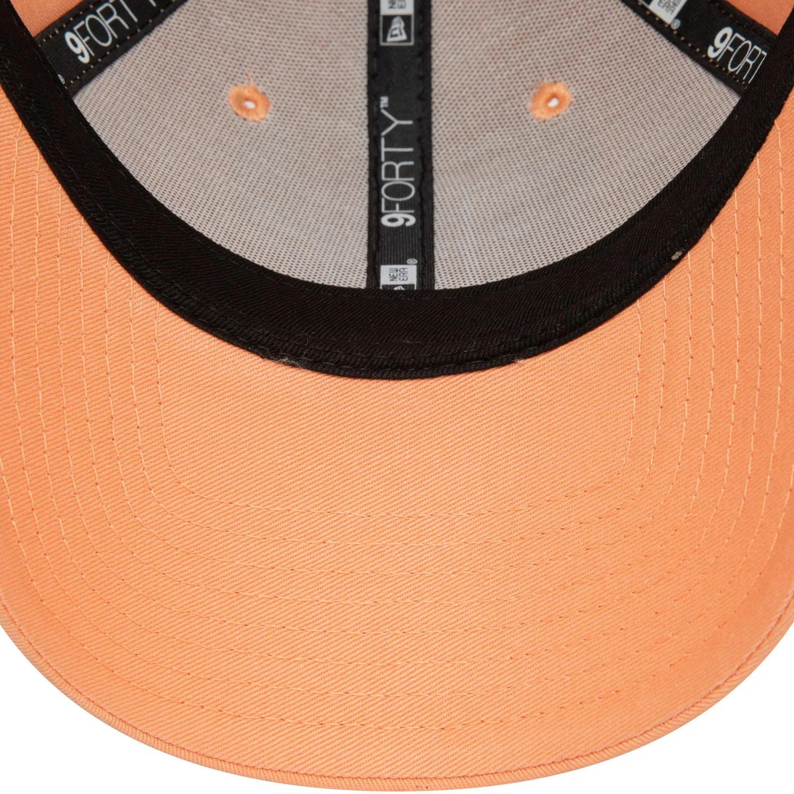 New Era Womens LA Dodgers League Essentials 9FORTY Cap - Peach
