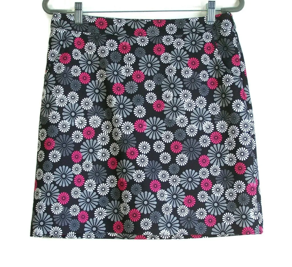 NEW Monterey Club Women's19.5" Black White & Pink Floral Skort Size 14