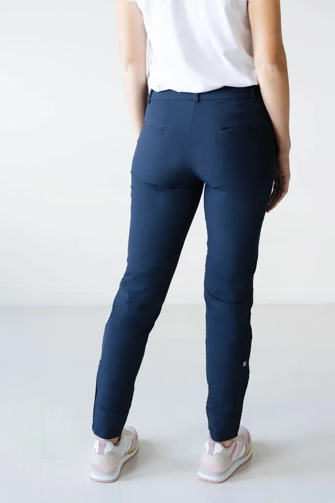 New Women's Abnedroth Peggy Pant Professional Jogger - Navy MSP$168
