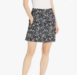 New Women's Cutter & Buck Roxanne Print Golf Skort - Navy/Pink/White Size M. MSP$110