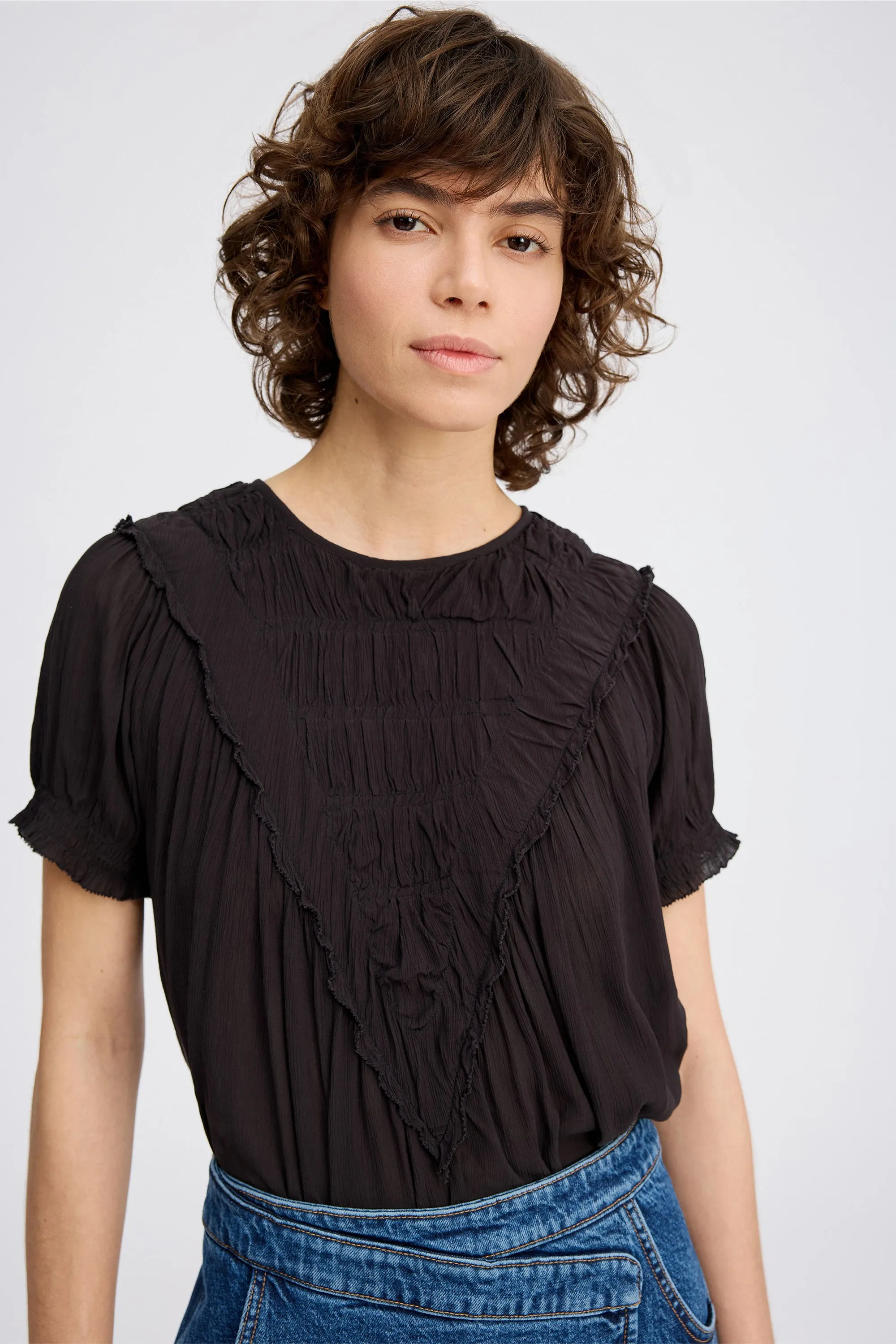 PERILLA - BLACK Munthe