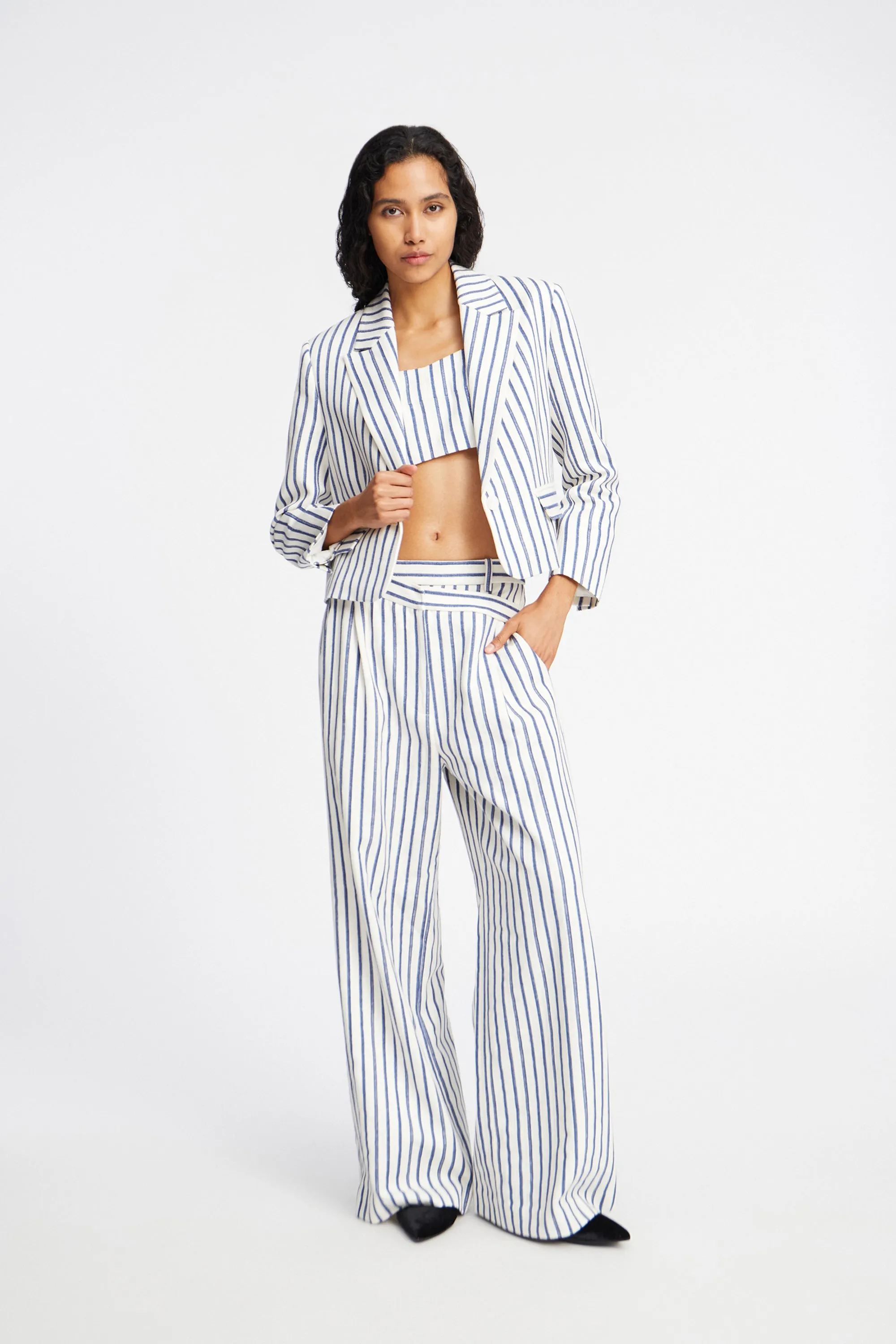 PERRY - NAVY Munthe