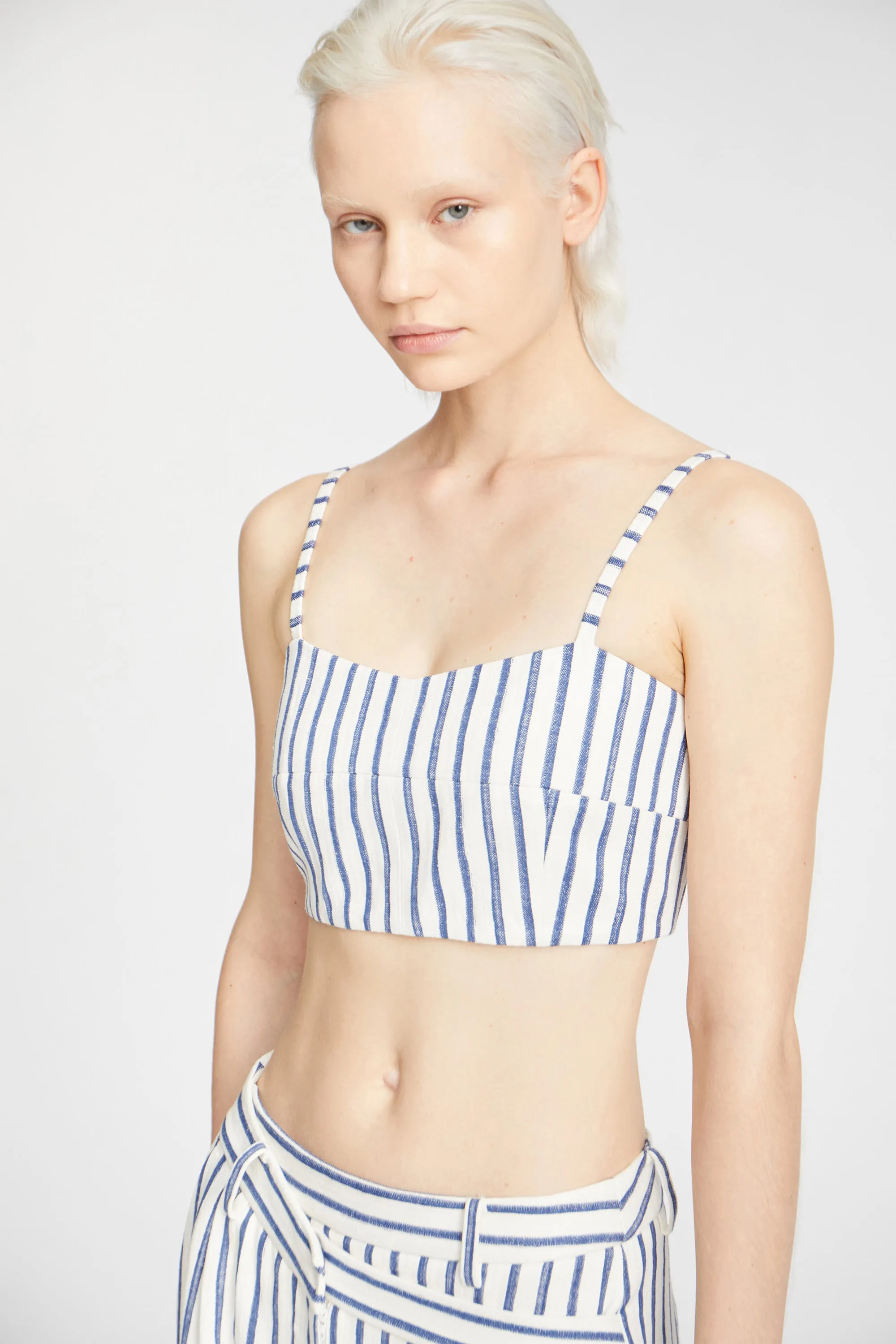 PERRY - NAVY Munthe