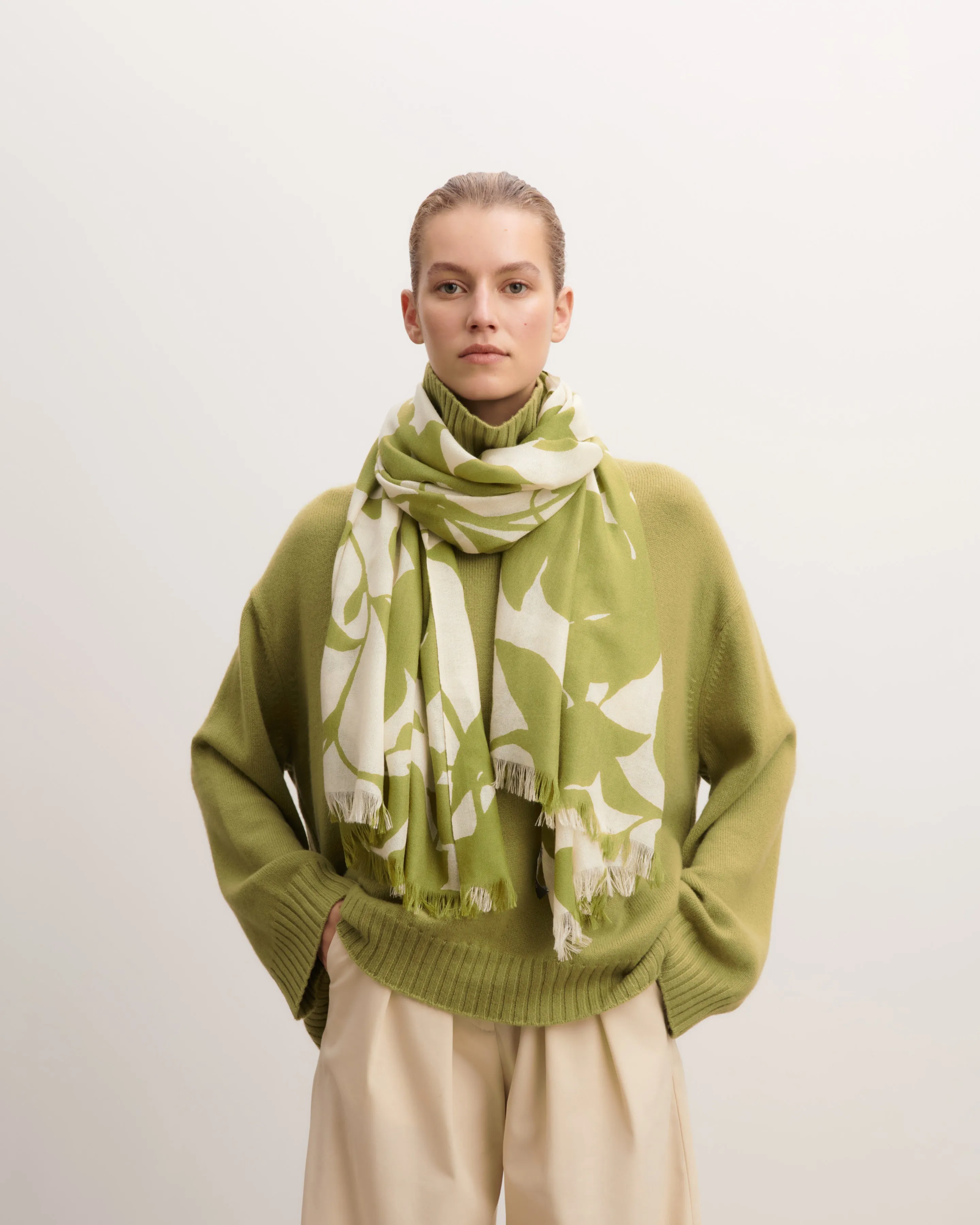 Printed stole Eric Bompard