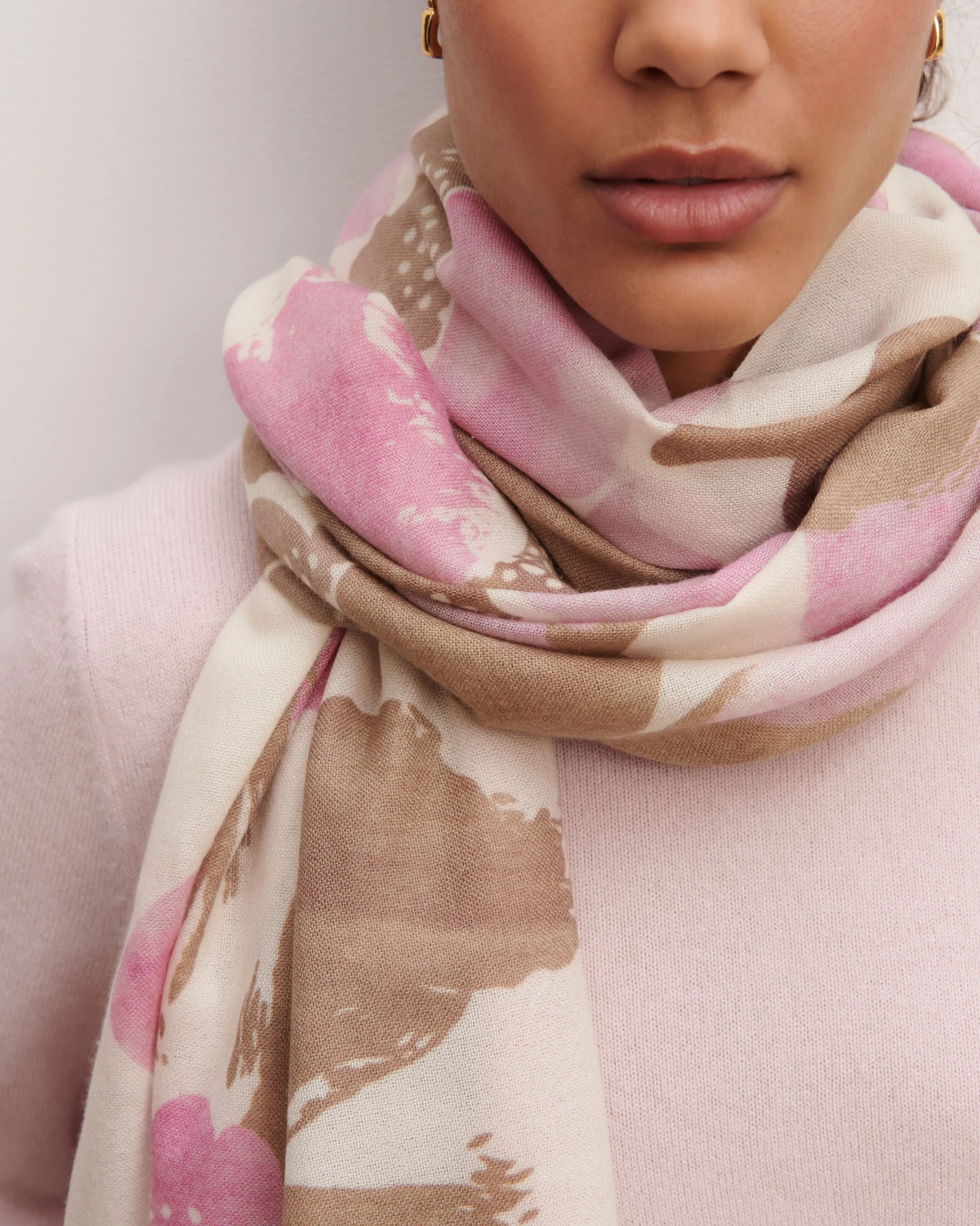 Printed stole Eric Bompard