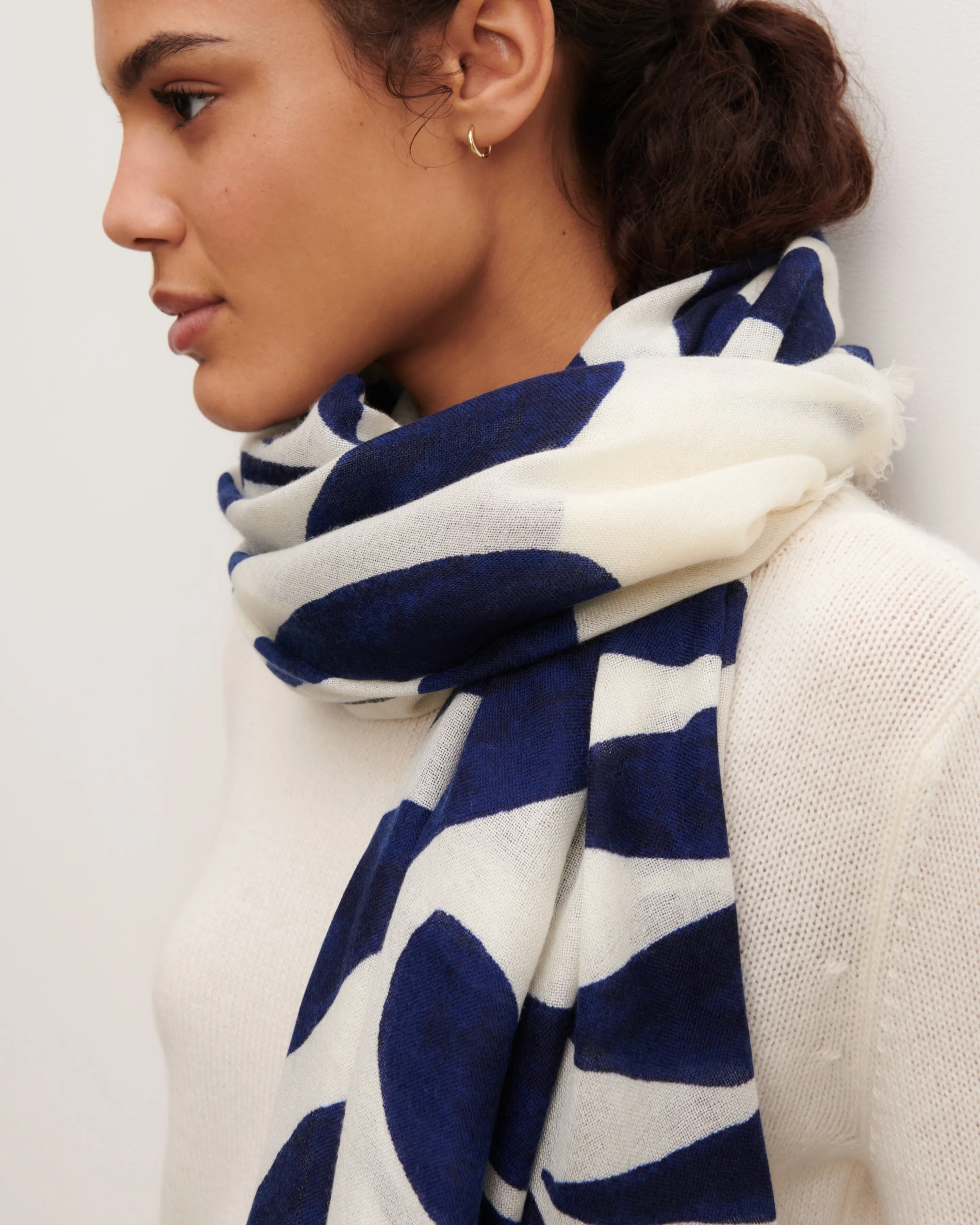 Printed stole Eric Bompard