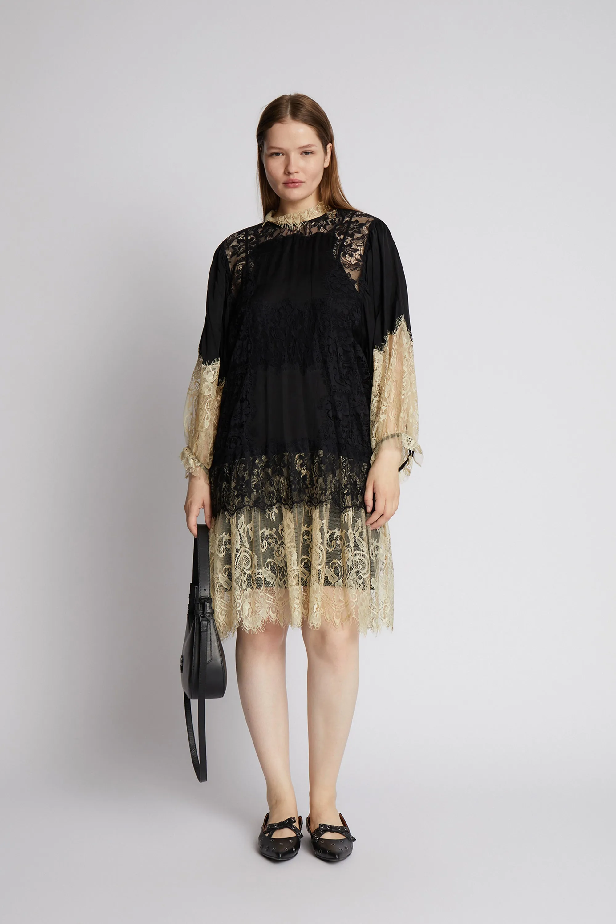 SAGOS - BLACK Munthe