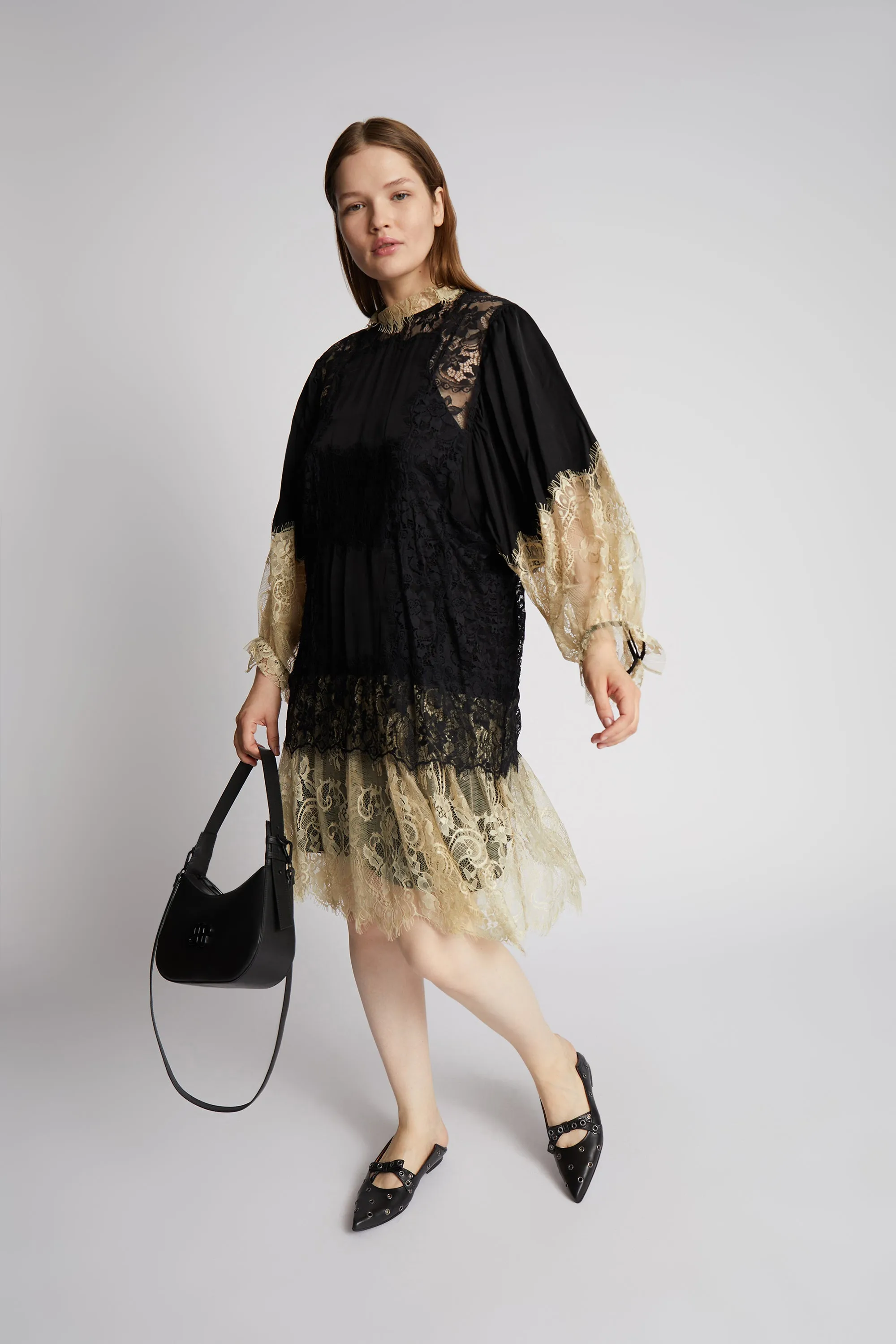 SAGOS - BLACK Munthe