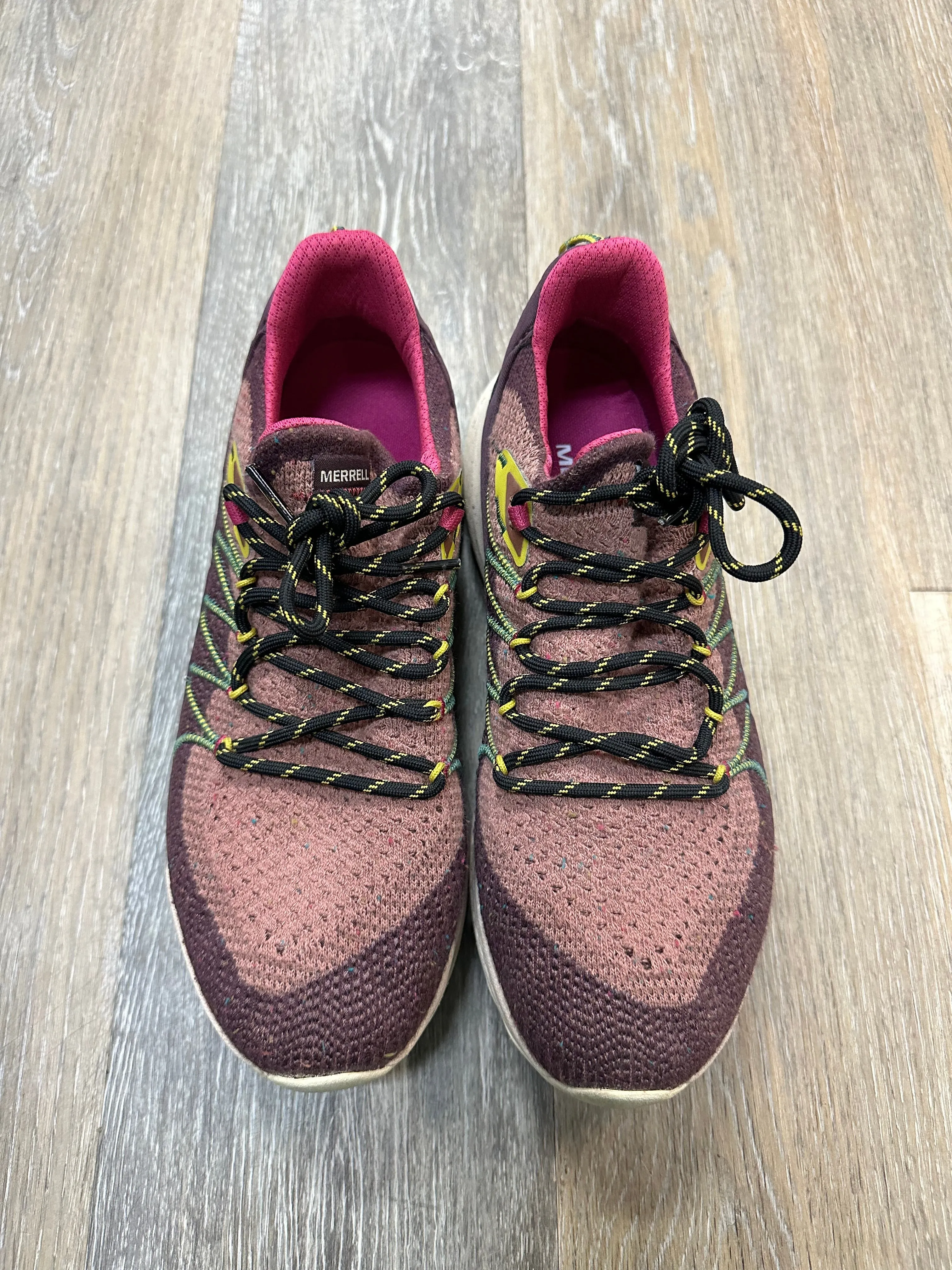 Shoes Athletic By Merrell In Mauve, Size: 9