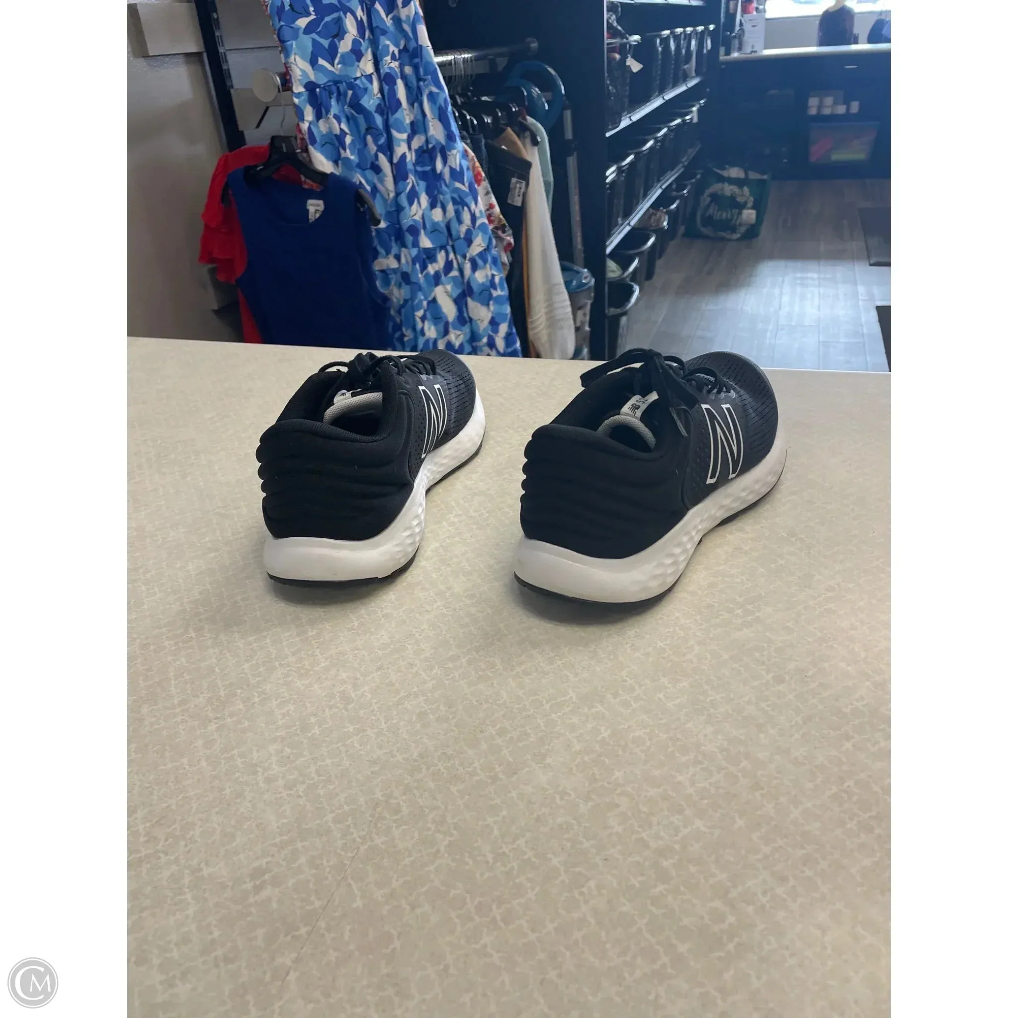 Shoes Athletic By New Balance In Black, Size: 9
