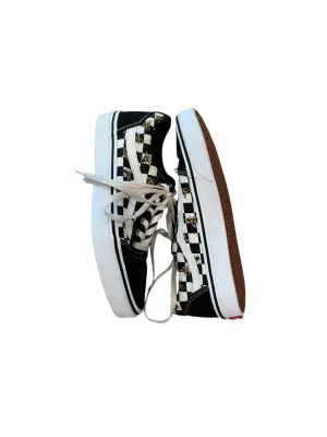 Shoes Athletic By Vans In Plaid Pattern, Size: 8