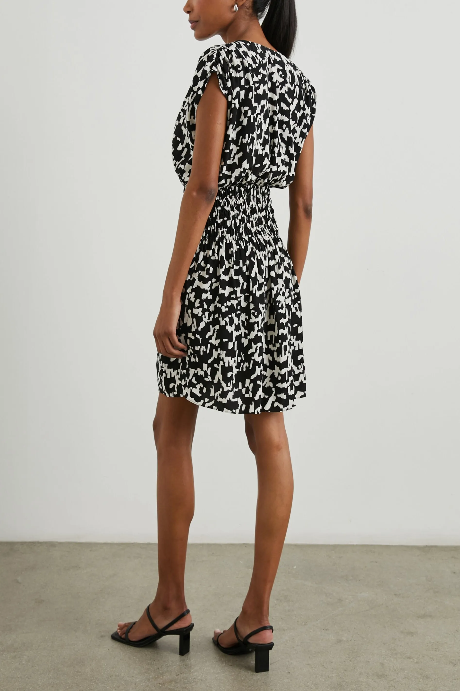 SIERA DRESS - EBONY TEXTURE Rails