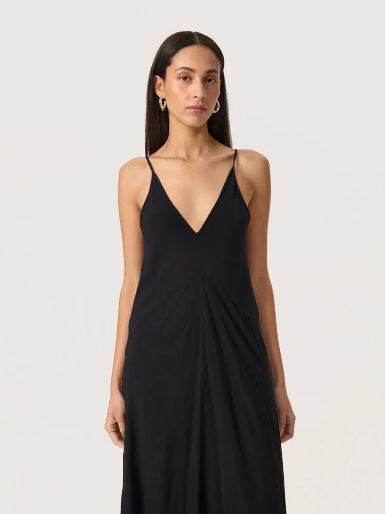 Soaked in Luxury SLElonor Strap Dress Black