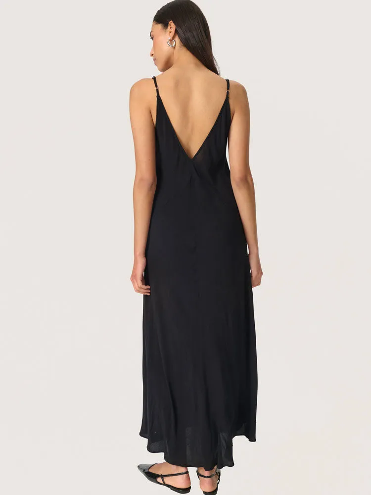 Soaked in Luxury SLElonor Strap Dress Black