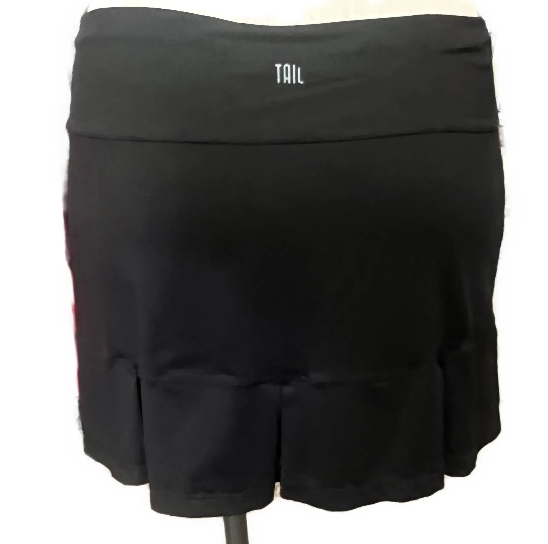 Tail Activewear Black 14.5" Doral Skort Size L MSP$70