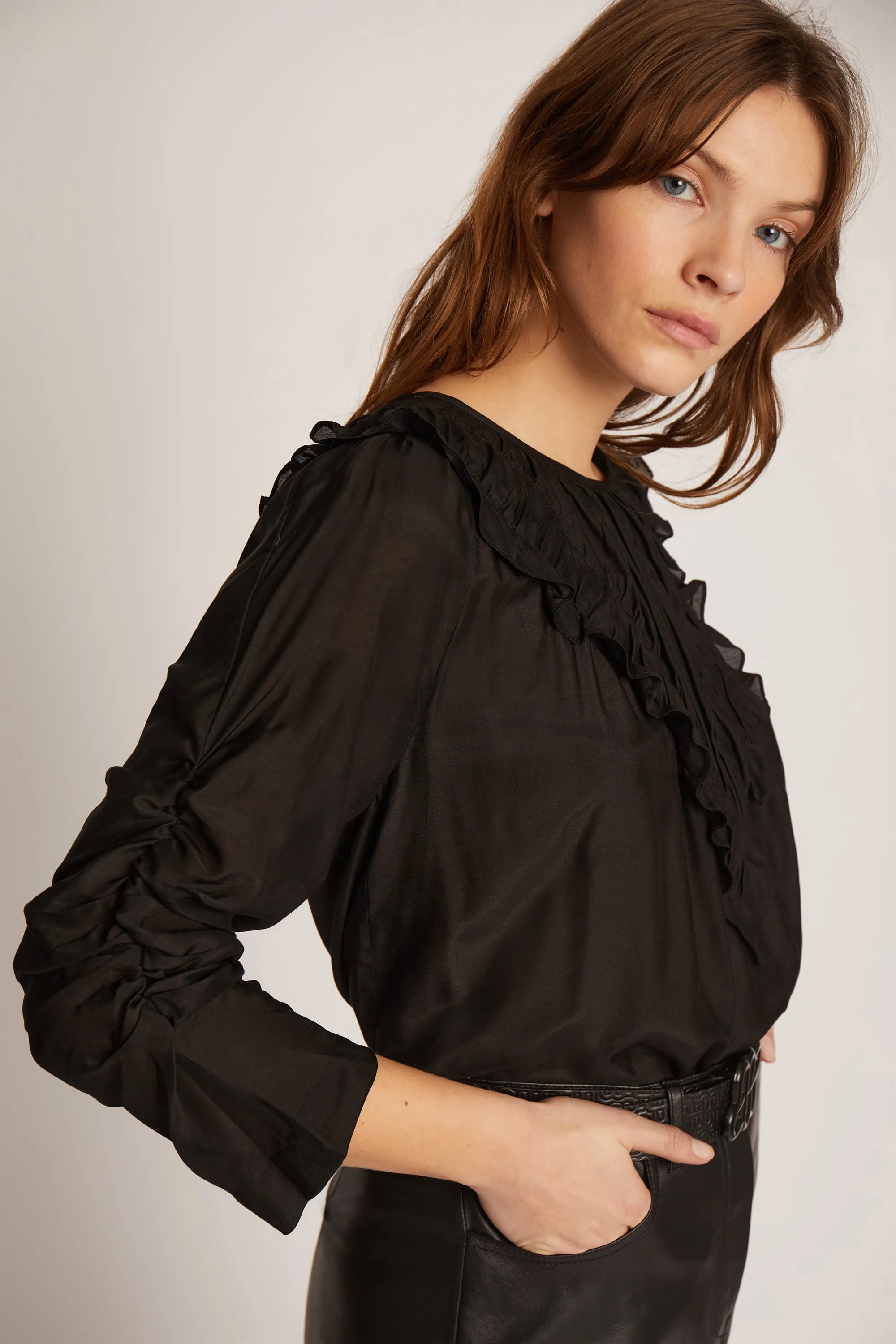 TENDA - BLACK Munthe