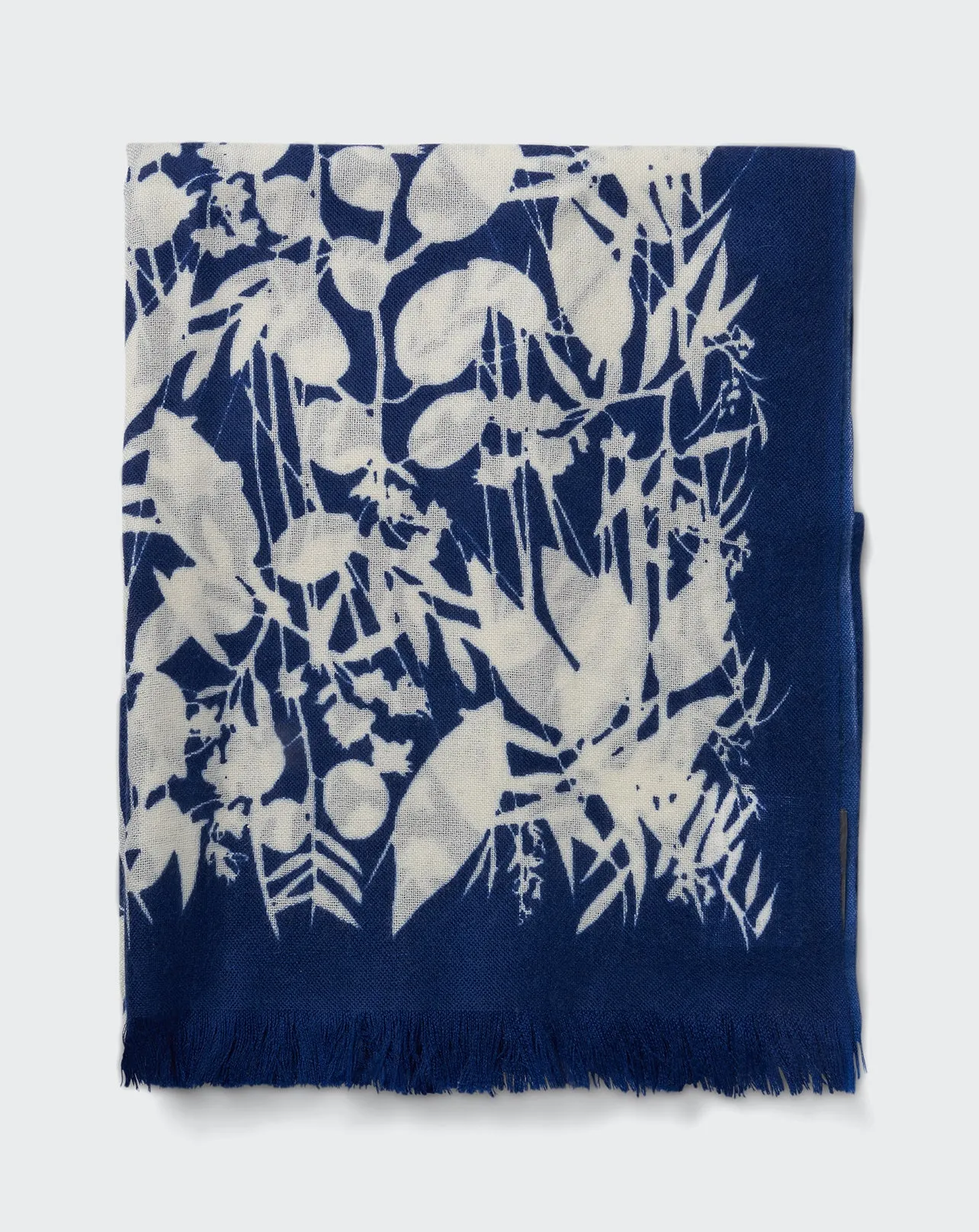 Tropical print stole Eric Bompard