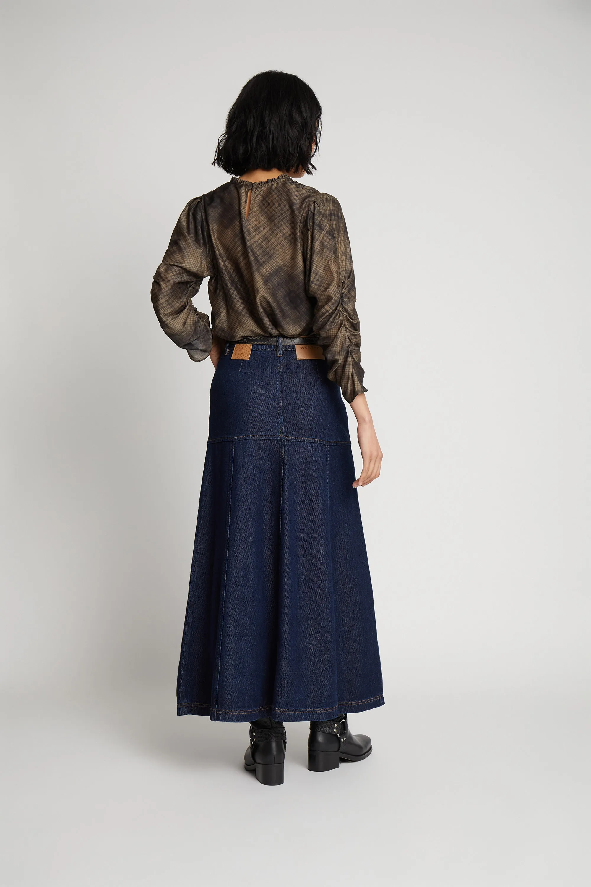 TUMUS - BROWN Munthe