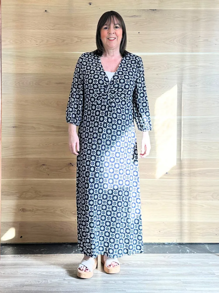 Vilagallo Dress Carolina Floral Navy