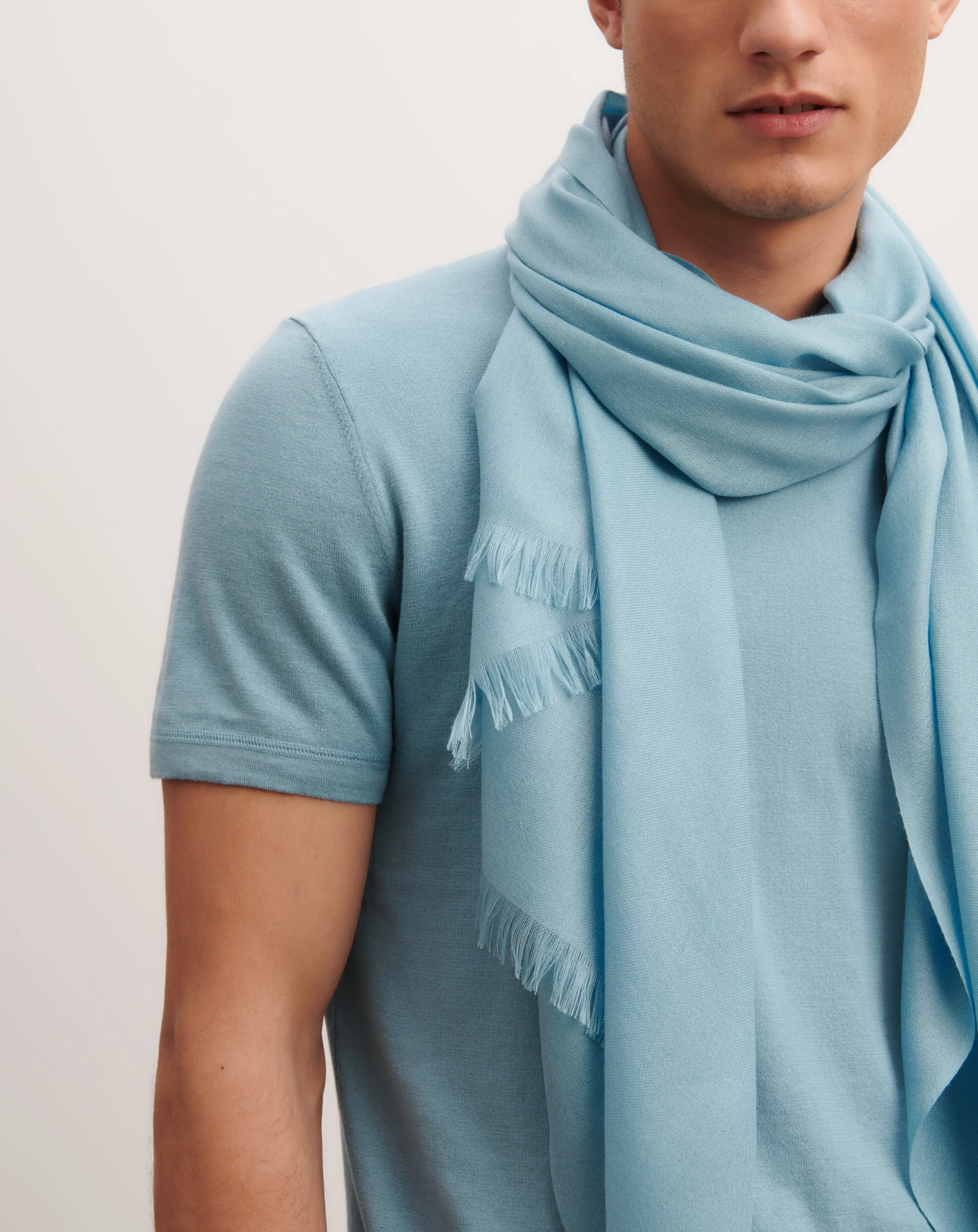 Voile stole Eric Bompard